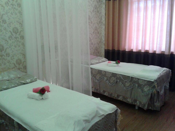 湖州美容院嘿嘿连载APP店