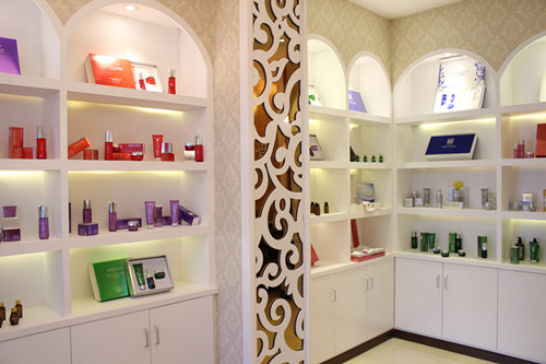 美容院嘿嘿视频黄色欧美风摆放有什么窍门