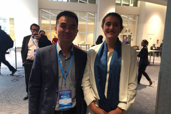 现场聚焦博鳌亚洲论坛，嘿嘿视频在线观看总裁出席法国会议