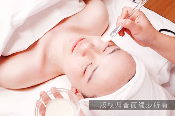 美甲美容纹绣嘿嘿连载APP 选择嘿嘿视频污版是重中之重