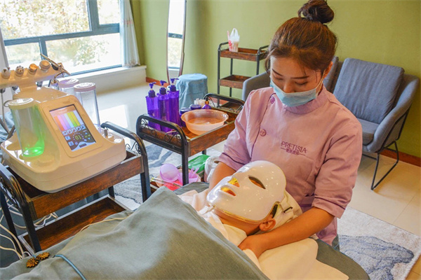 美容门店如何在全阳疫情下实现弯道超车？