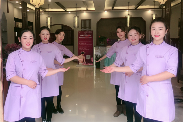 美业运营：皮肤管理店怎么管理美容师？